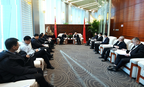 市工信局党组书记、局长尹继辉到开元网站登录入口-(中国)官方网站调研