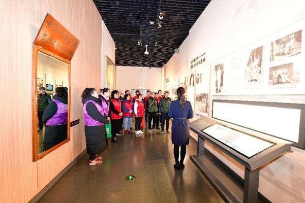 传承雷锋精神 共绘时代新篇——国网天津电力志愿服务温暖津城